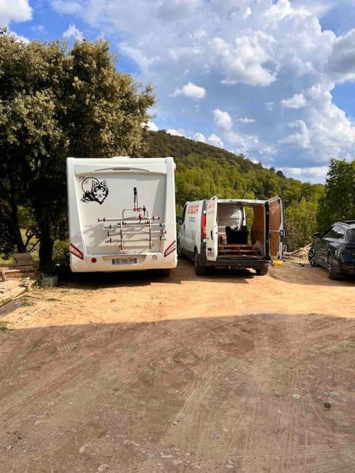 Appartamento Loft Pied De Coline Au Calme Ginasservis Esterno foto