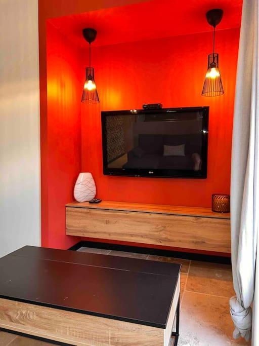 Appartamento Loft Pied De Coline Au Calme Ginasservis Esterno foto
